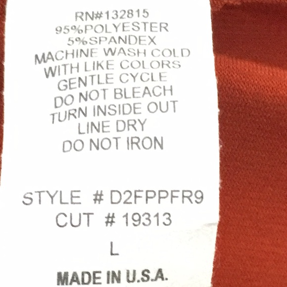 FINAL MARKDOWN Ladies’ Bleeker & McDougal Draped Front LS Top (L) - Picture 8 of 10